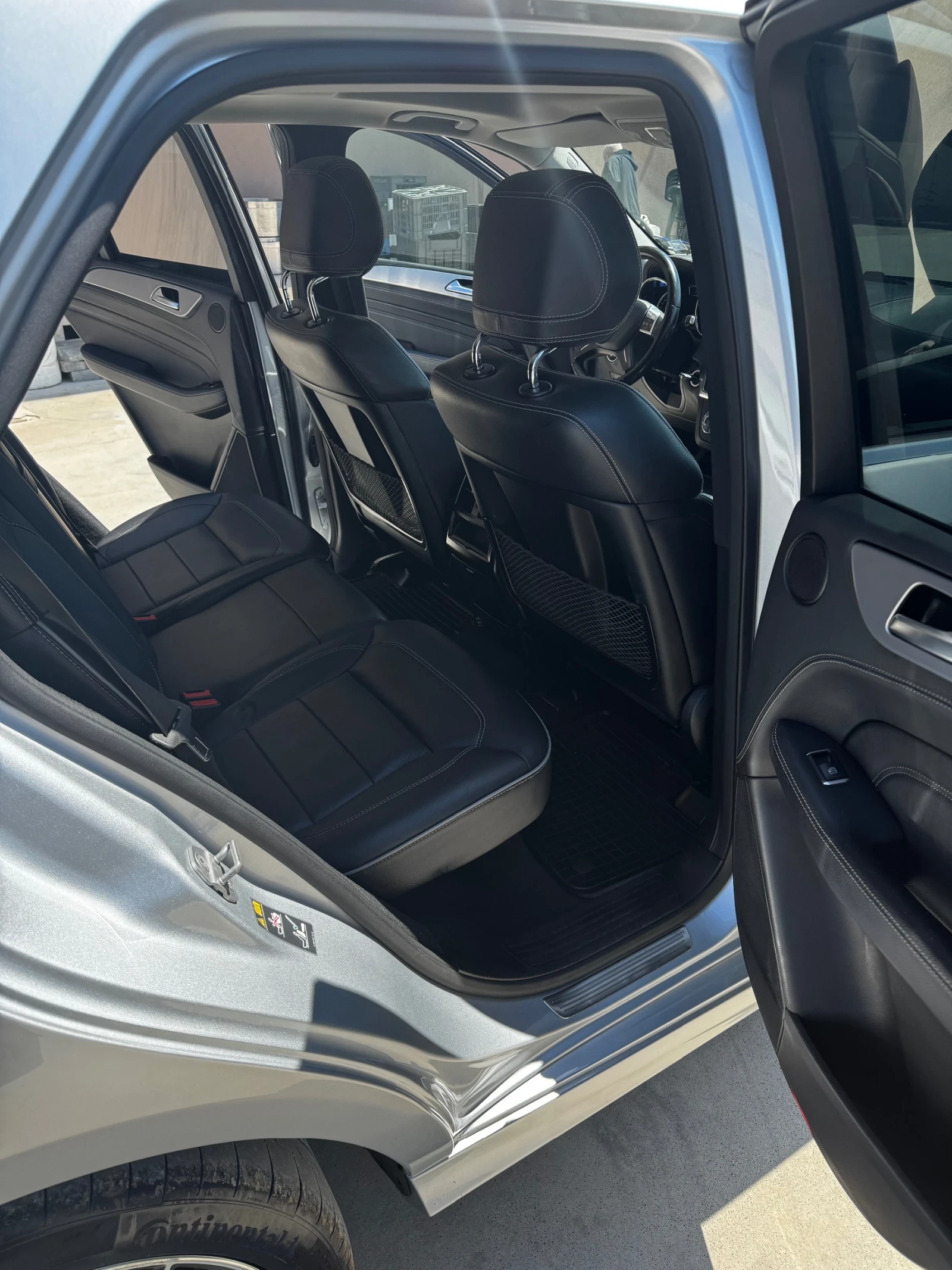 Mercedes-Benz ML 350, снимка 9 - Автомобили и джипове - 56121630