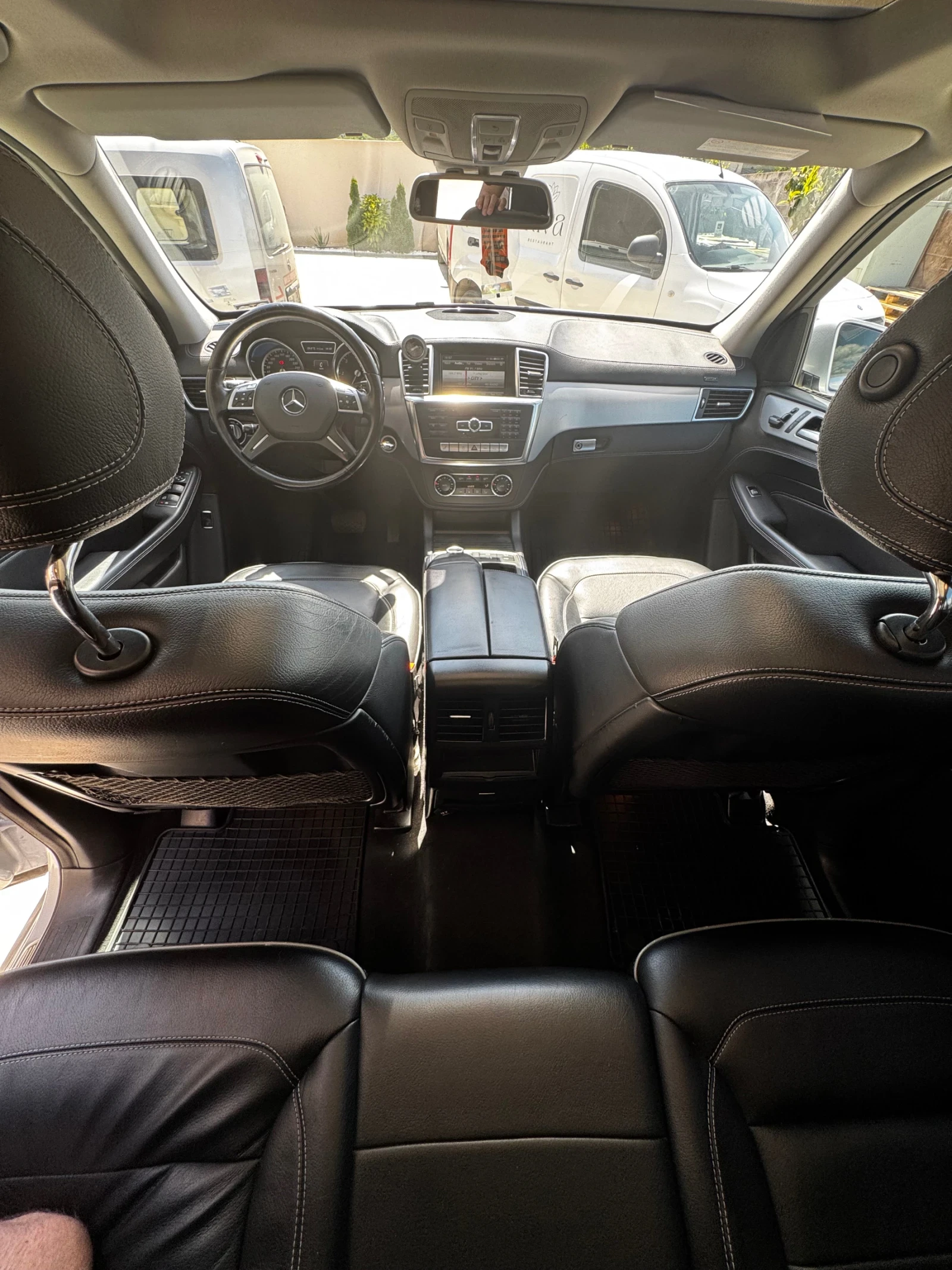 Mercedes-Benz ML 350, снимка 6 - Автомобили и джипове - 56121630