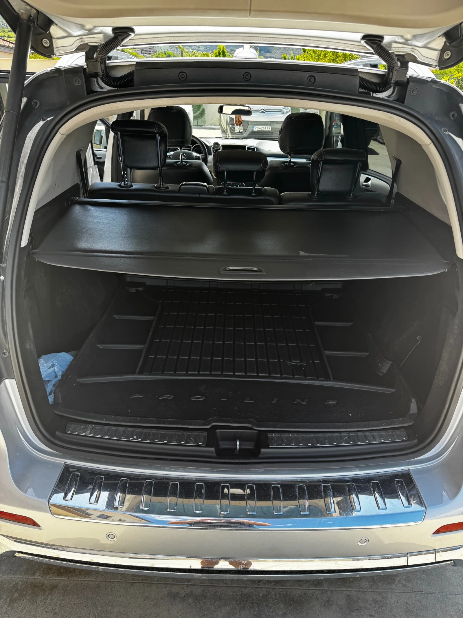 Mercedes-Benz ML 350, снимка 13 - Автомобили и джипове - 56121630