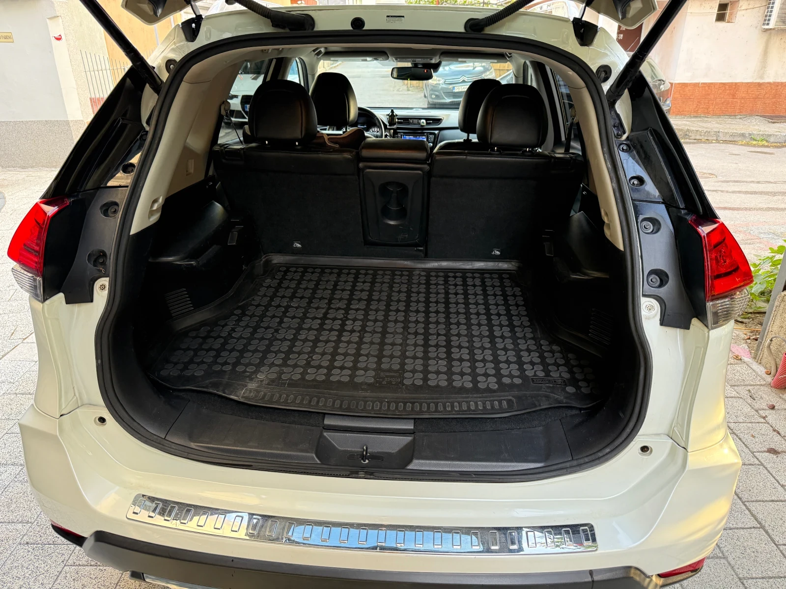 Nissan Rogue SL LPG, снимка 10 - Автомобили и джипове - 56377137