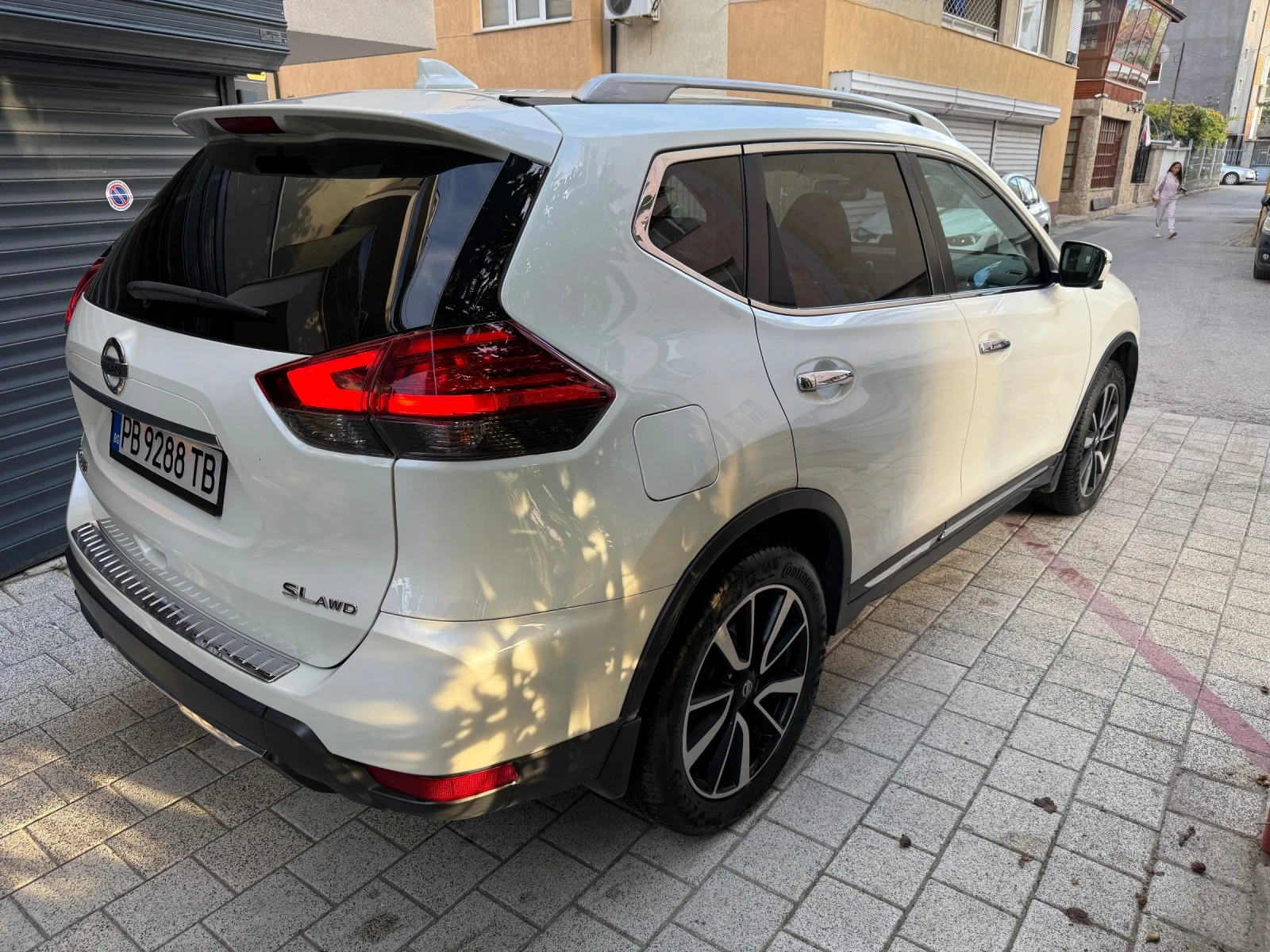Nissan Rogue SL LPG, снимка 4 - Автомобили и джипове - 56377137