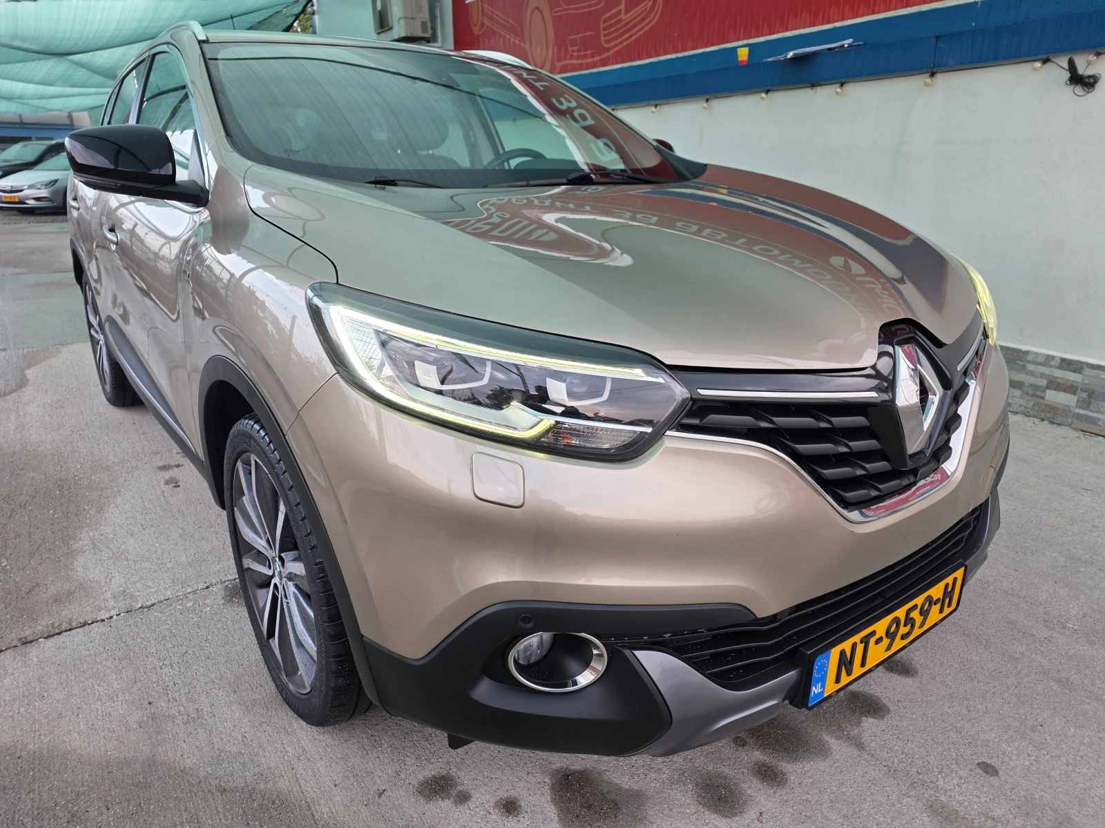 Renault Kadjar 1.5DCI/BOSE//АВТОМАТ/ENERGY INTENS/ТОП СЪСТОЯНИЕ
