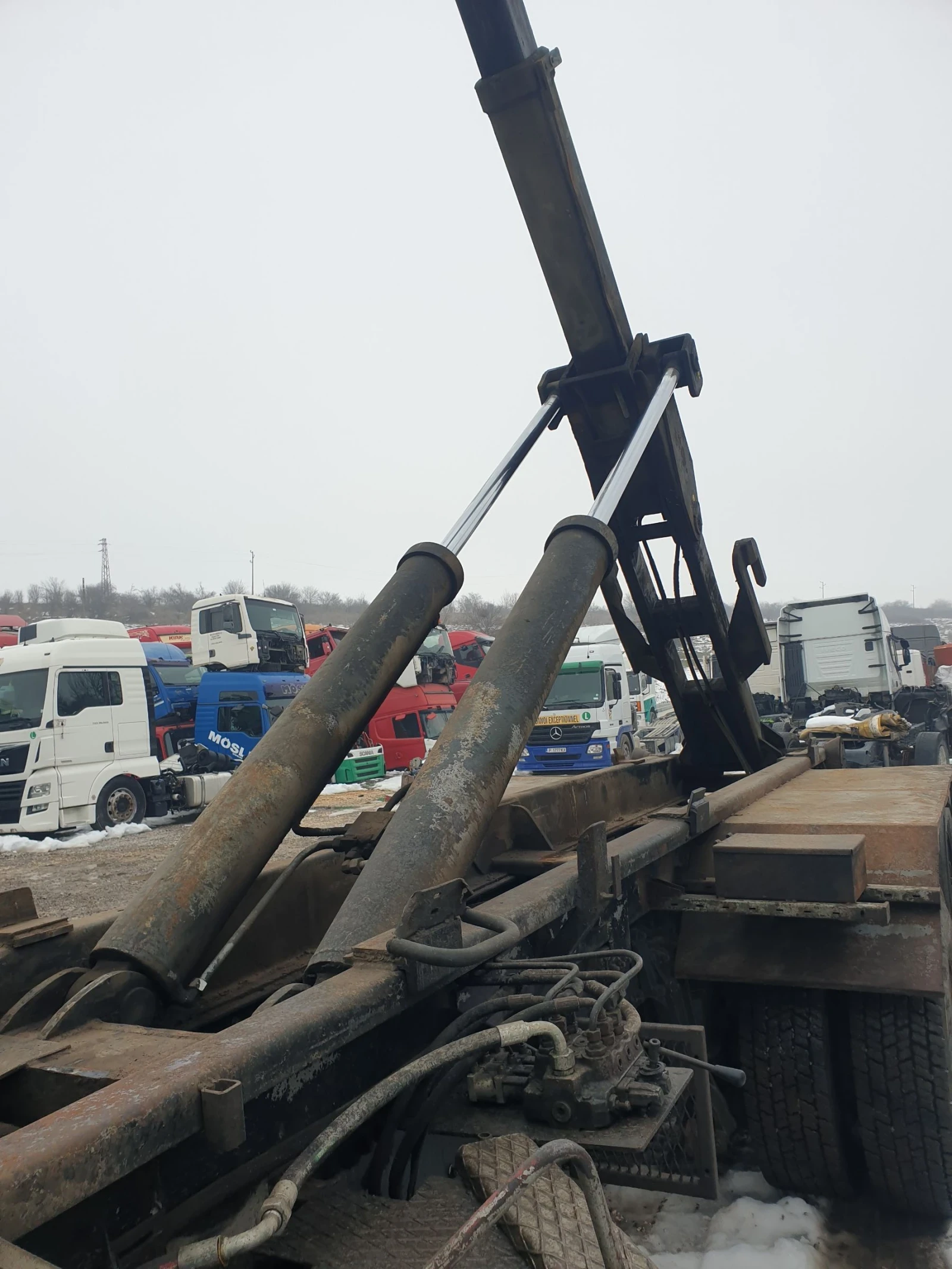 Mercedes-Benz 1840 | Mobile.bg   13