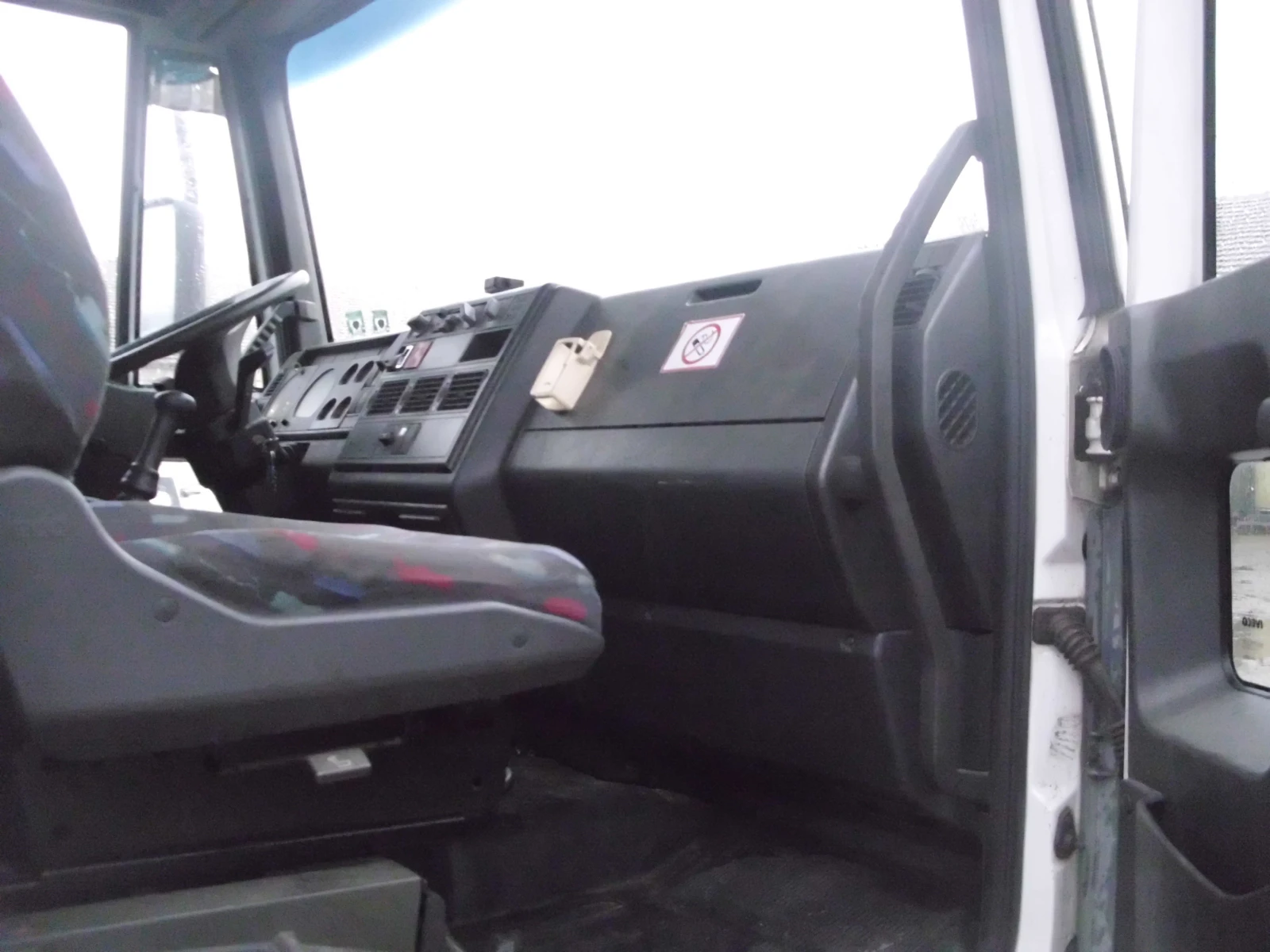 Iveco 120e18 самосвал н2 топ, снимка 14 - Камиони - 55216035