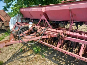 Сеялка Друга марка, снимка 4 - Селскостопанска техника - 53663147