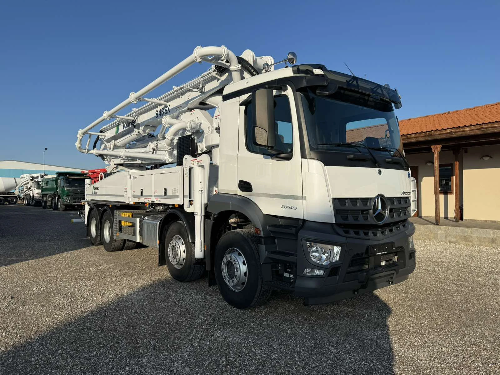 Бетон помпа Mercedes-Benz AROCS 3746 SCHWING S43SX