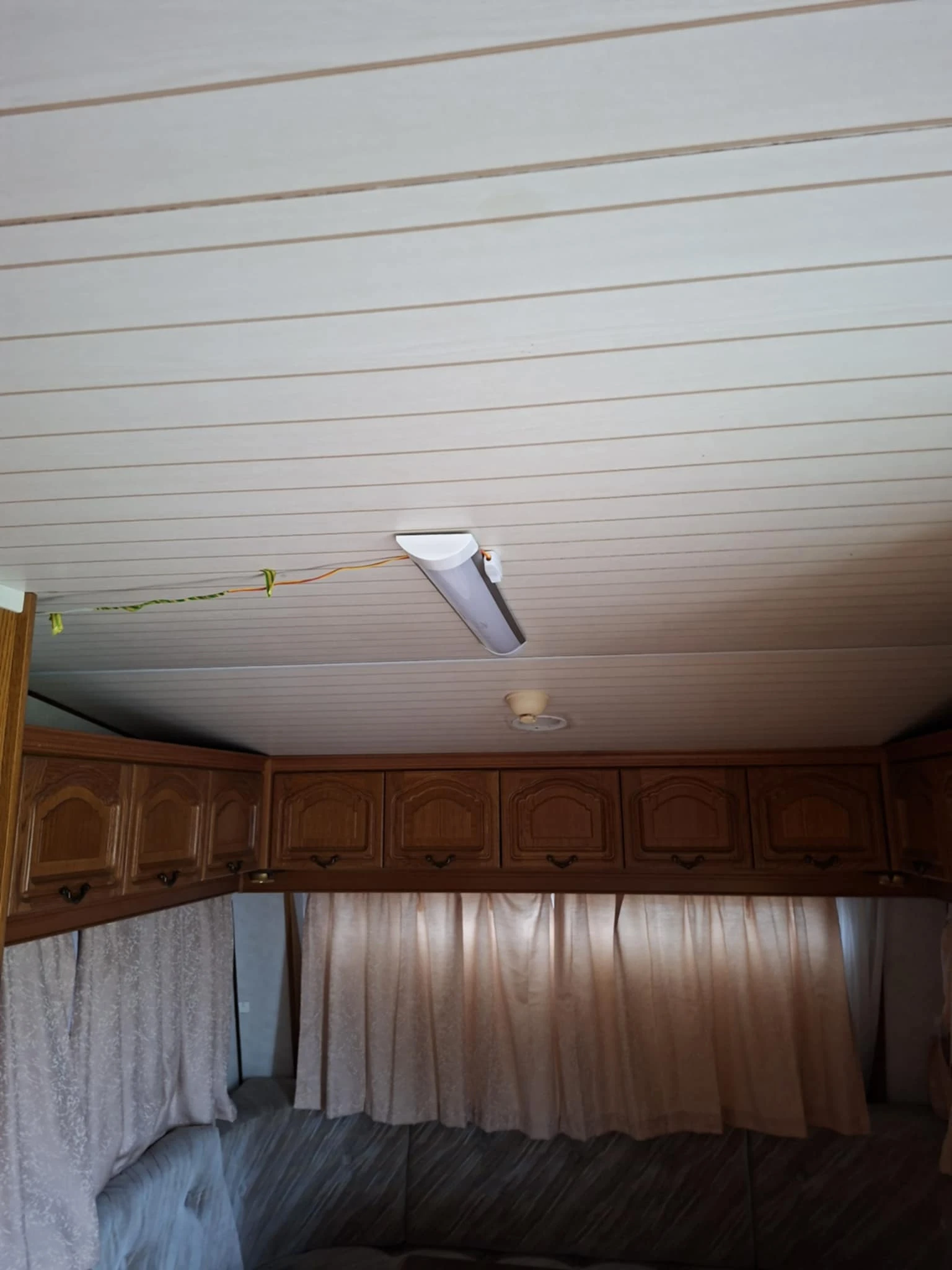 �������� Hobby 4.20 | Mobile.bg � ����������� 14