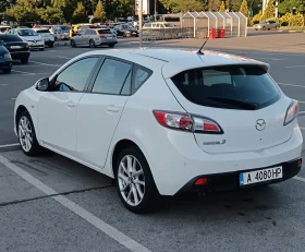 Mazda 3 Excusive plus, снимка 2