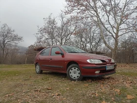 Renault Megane, снимка 2