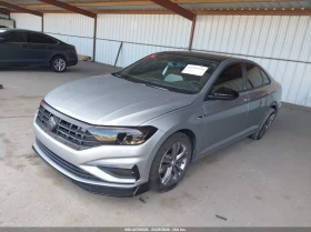 VW Jetta 1.4l Volkswagen 1.4T R-Line/1.4T S/1.4T Se - 12300 € / 24056.71 лв. - 46196763 2