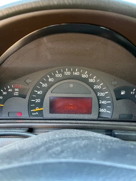 Mercedes-Benz C 220 143kc - 3000 € / 5867.49 лв. - 84826694 9