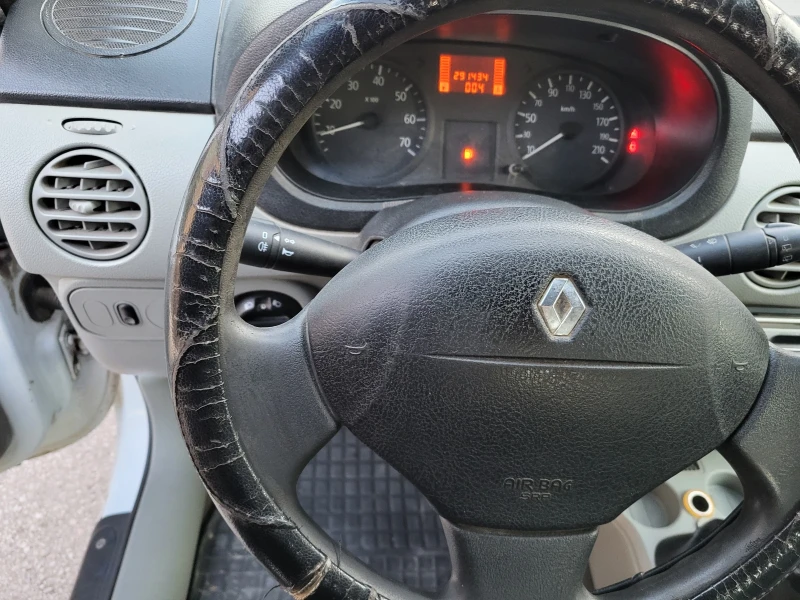 Renault Kangoo 1.5 dci 70ps klimatik , снимка 8 - Автомобили и джипове - 44113912