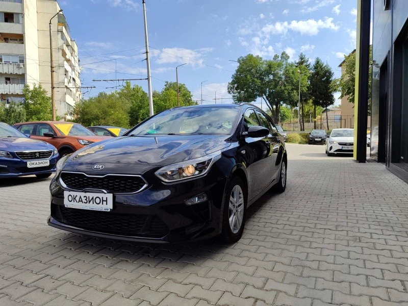 Kia Ceed SW Eco-Dynamics  1.6CRDi(136HP) (48V Mild-Hyb.) AT, снимка 3 - Автомобили и джипове - 46742945