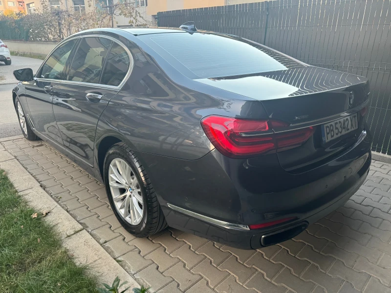 BMW 730 Xdrive, снимка 4 - Автомобили и джипове - 47750914