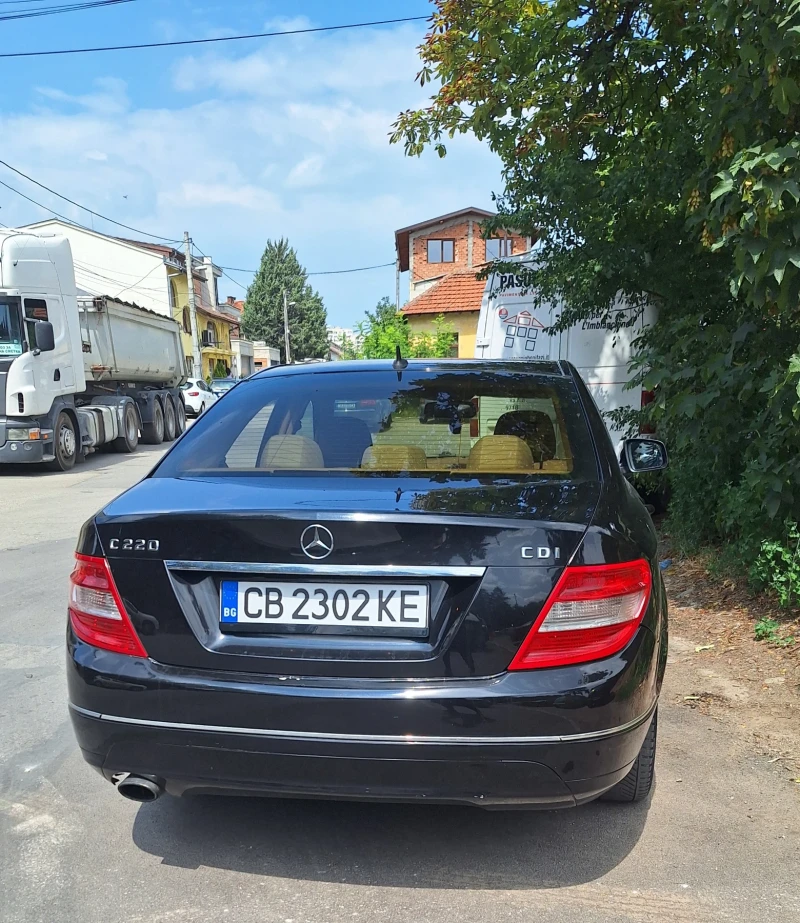 Mercedes-Benz C 220 220, снимка 2 - Автомобили и джипове - 48085790