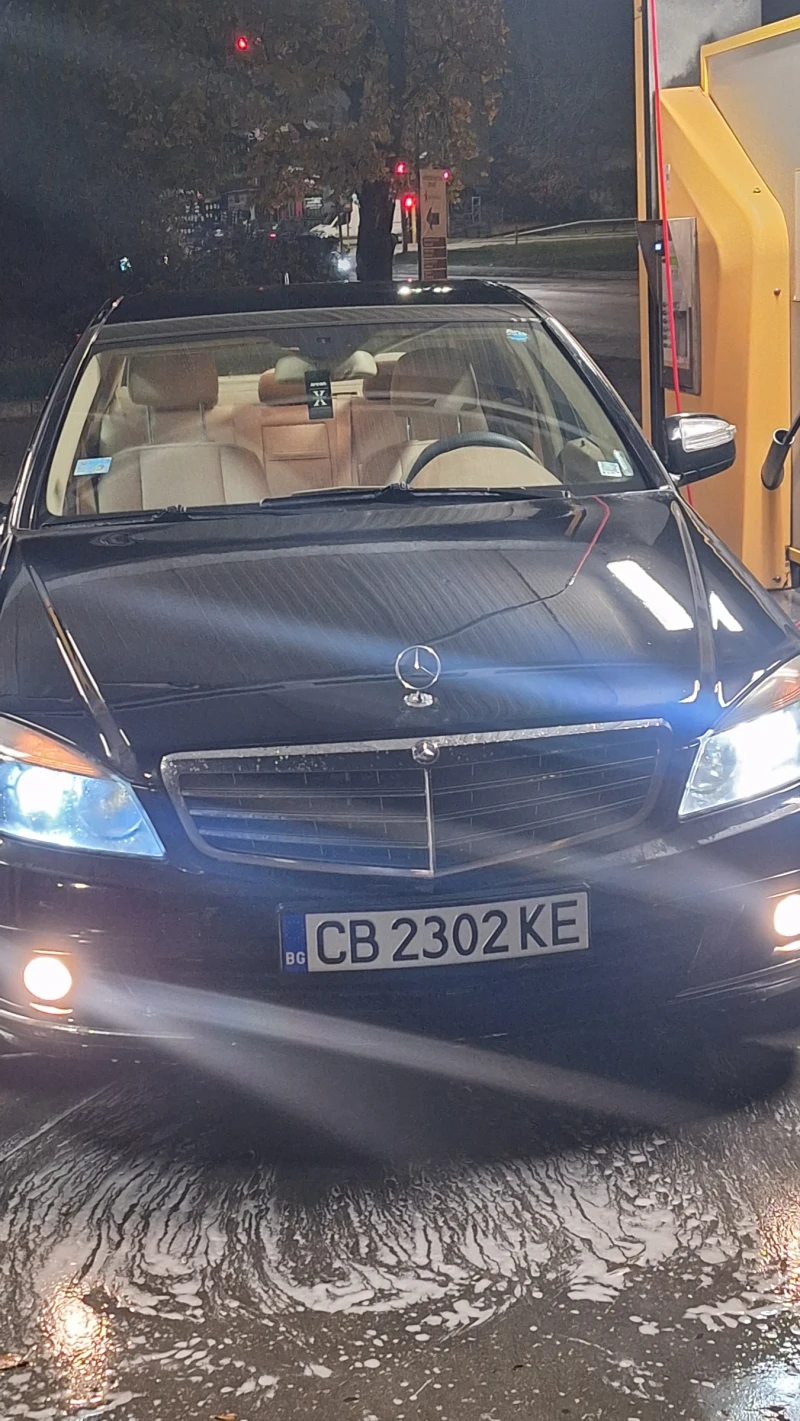 Mercedes-Benz C 220 220, снимка 4 - Автомобили и джипове - 48085790