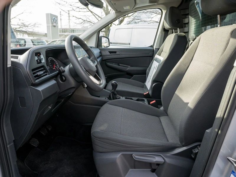 VW Caddy 2.0 TDI Cargo Maxi * Klima * NAVI * Unirent * , снимка 7 - Автомобили и джипове - 50099520