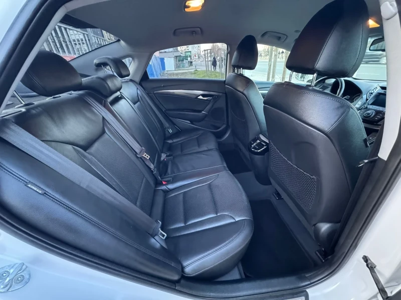 Hyundai I40 1.7CDTi/NAVI/EURO.5B, снимка 14 - Автомобили и джипове - 52885795
