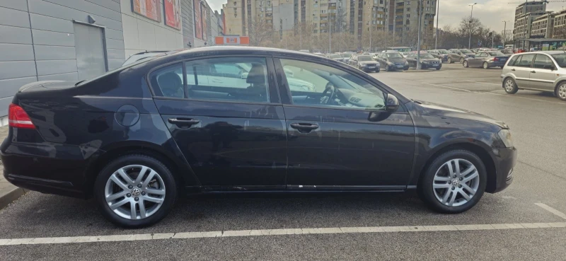 VW Passat, снимка 2 - Автомобили и джипове - 53055503