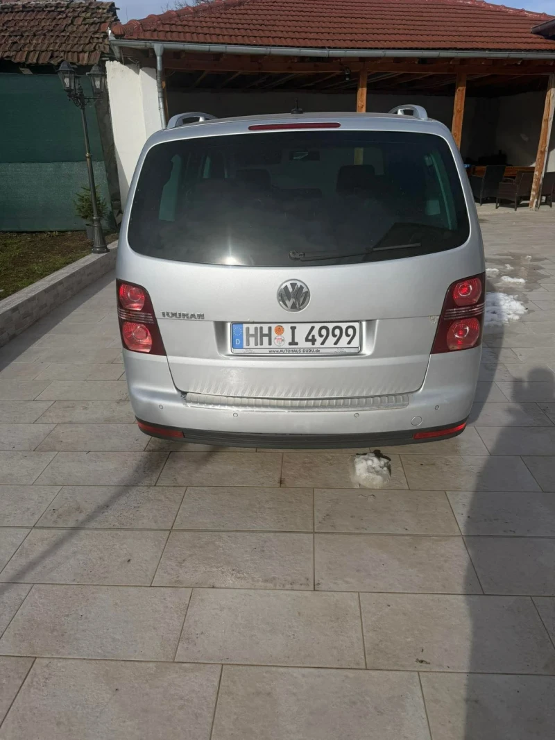 VW Touran Vw-Touran 2.0TDI Highline, снимка 4 - Автомобили и джипове - 53559239