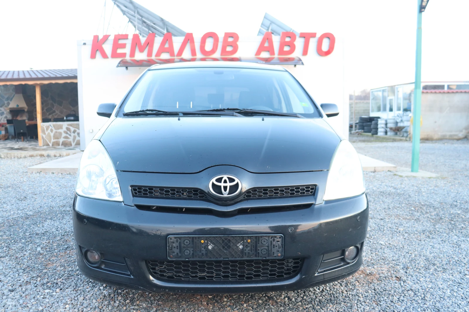 Toyota Corolla verso 2.2* 136* k.c* 6+ 1 - [1] 