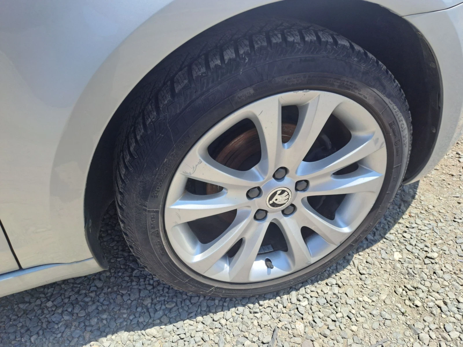 Skoda Octavia 1.6 tdi - изображение 4