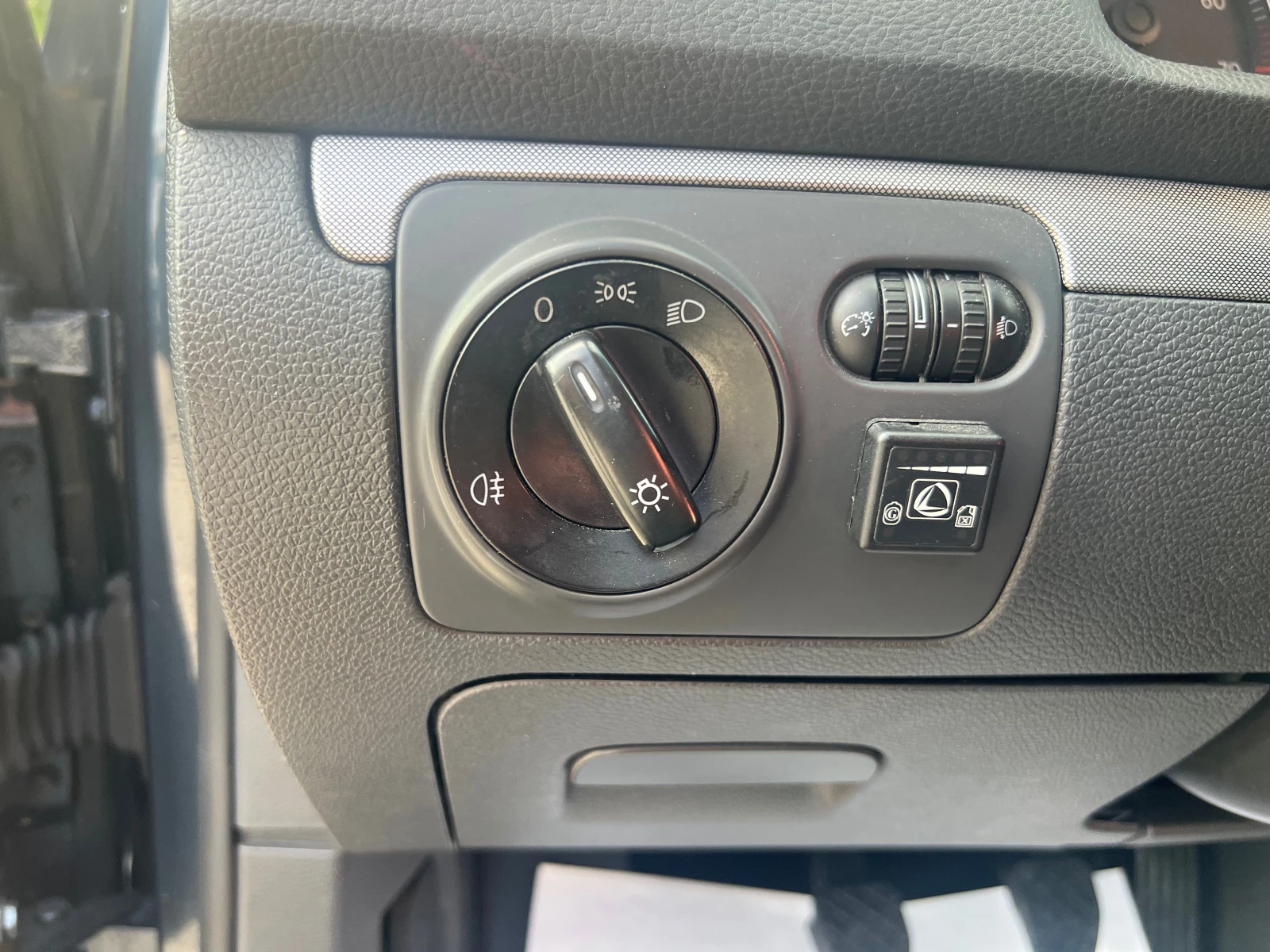 VW Golf 1, 6 GPL 102. | Mobile.bg   13