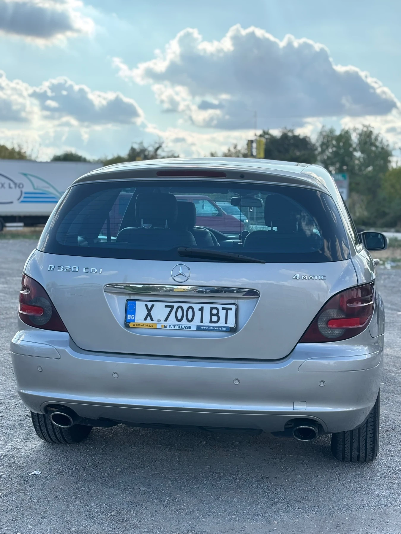 Mercedes-Benz R 320  - изображение 6