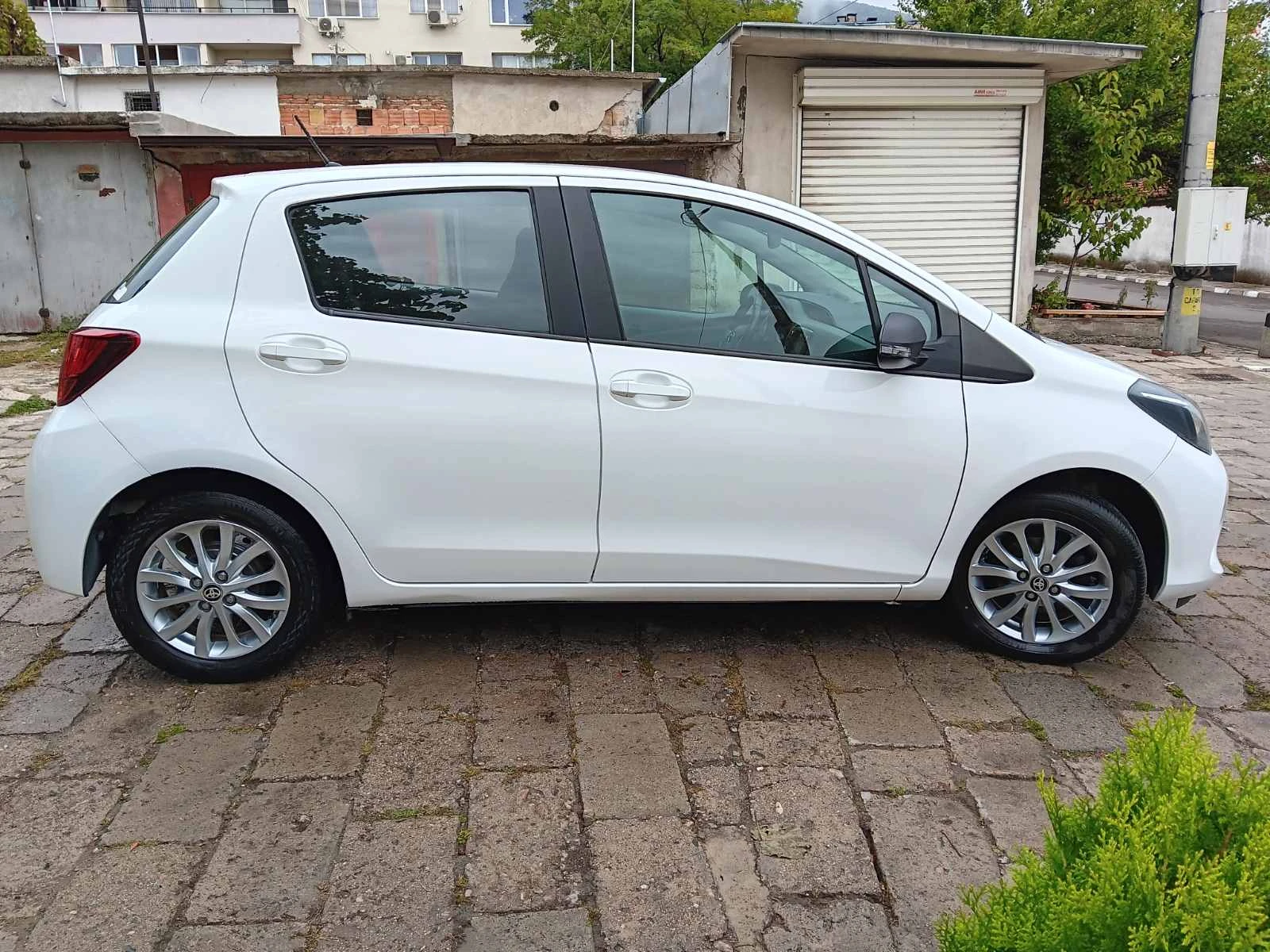 Toyota Yaris 1.33 Dual VVT-i Dynamic НАВИГАЦИЯ/КАМЕРА - изображение 5