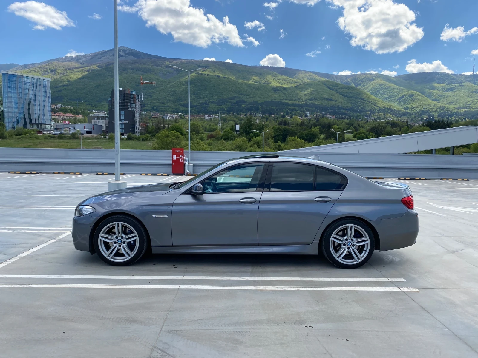 BMW 535 I Xdrive - изображение 6