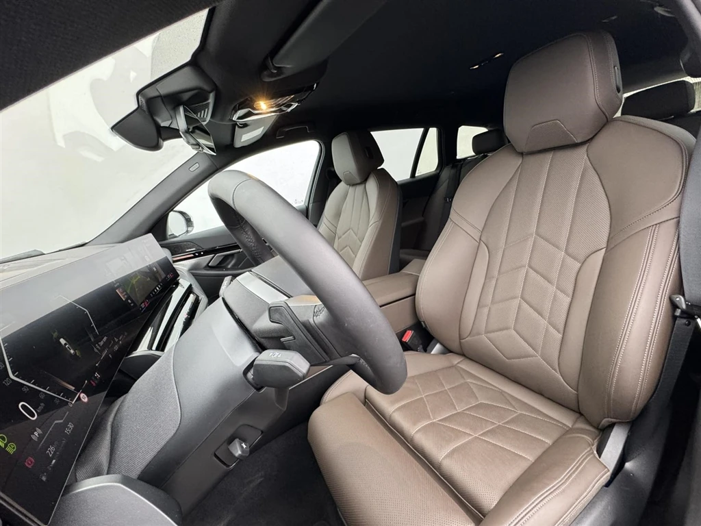 BMW 540 xDrive  | Mobile.bg   9