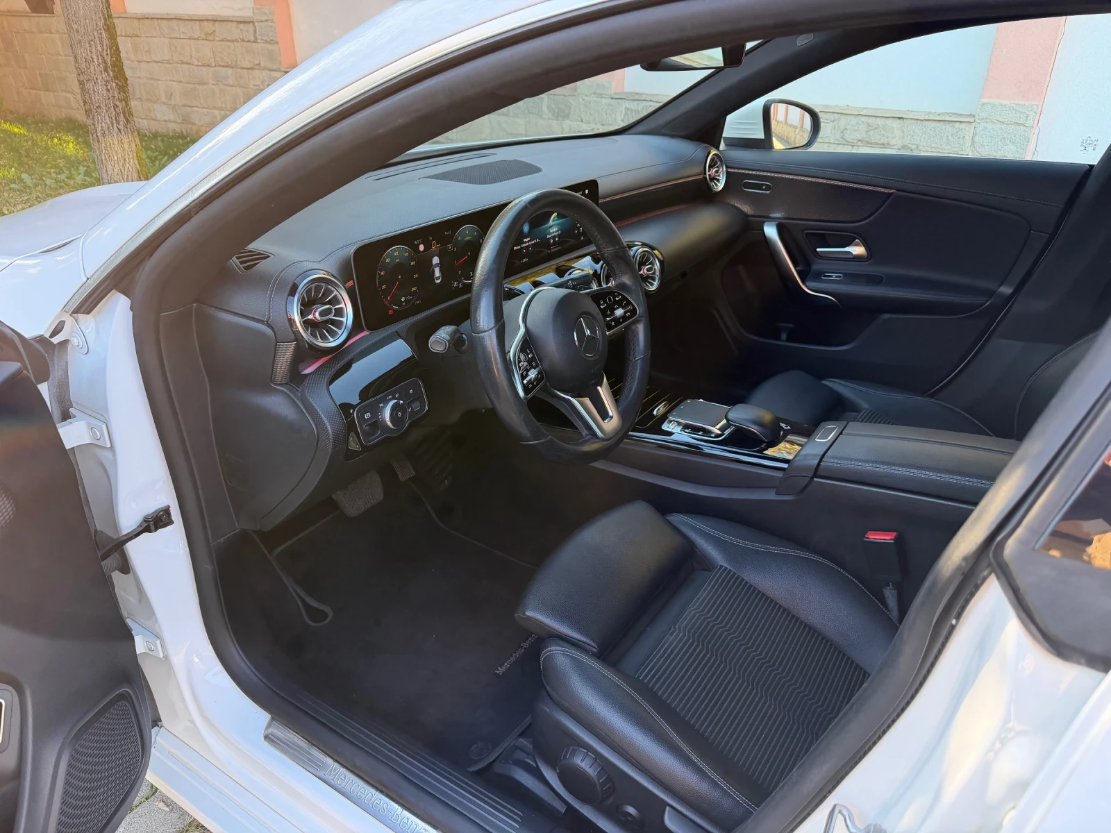 Mercedes-Benz CLA 200 i/Widescreen/Ambient/119km - изображение 7