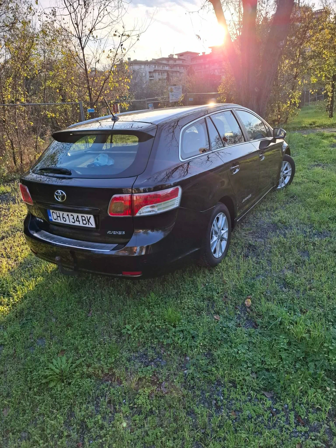 Toyota Avensis 2.0 D4D - изображение 2