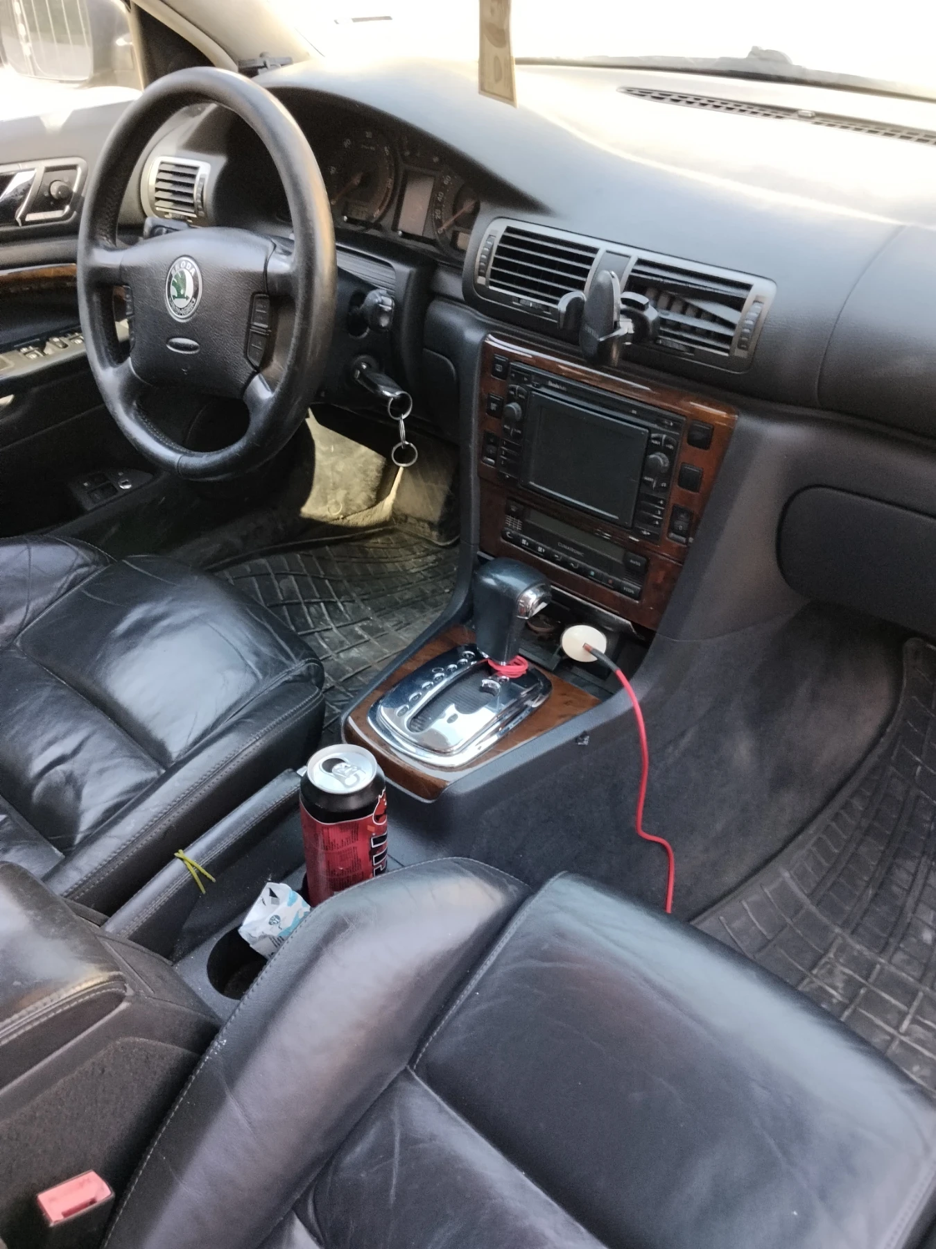 Skoda Superb, снимка 6 - Автомобили и джипове - 53612752