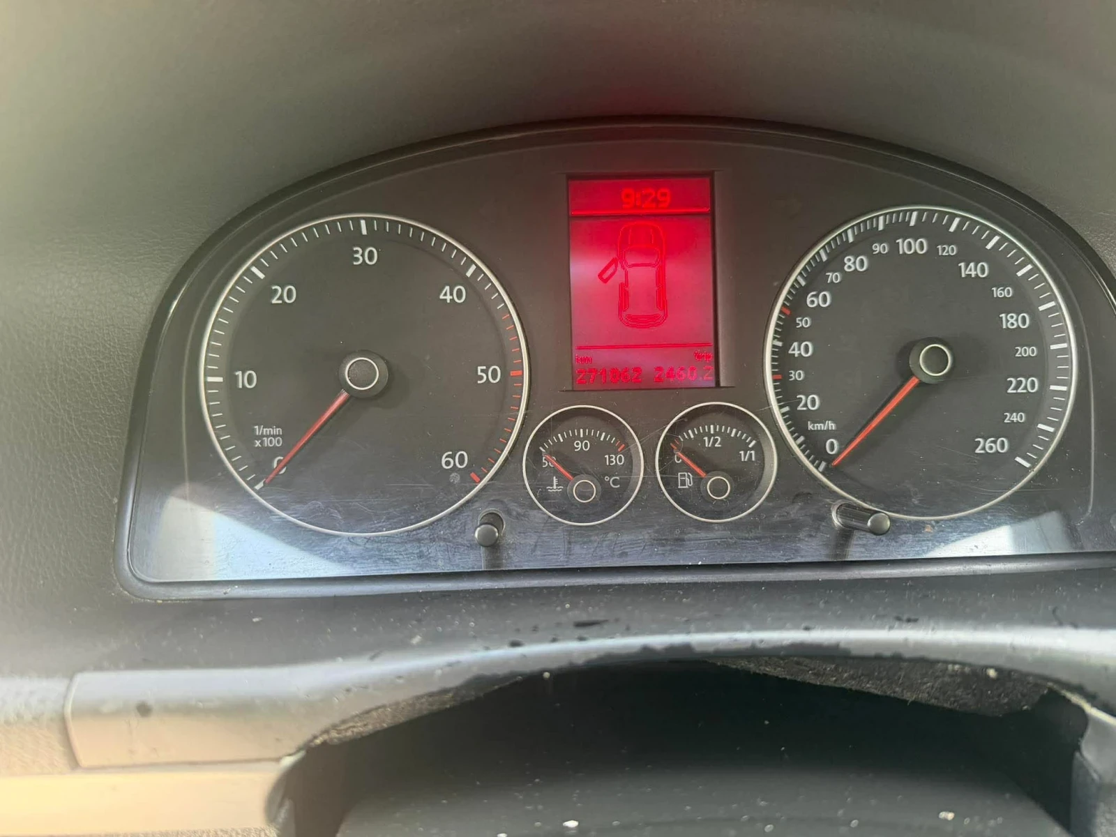 VW Touran Vw-Touran 2.0TDI Highline - изображение 7