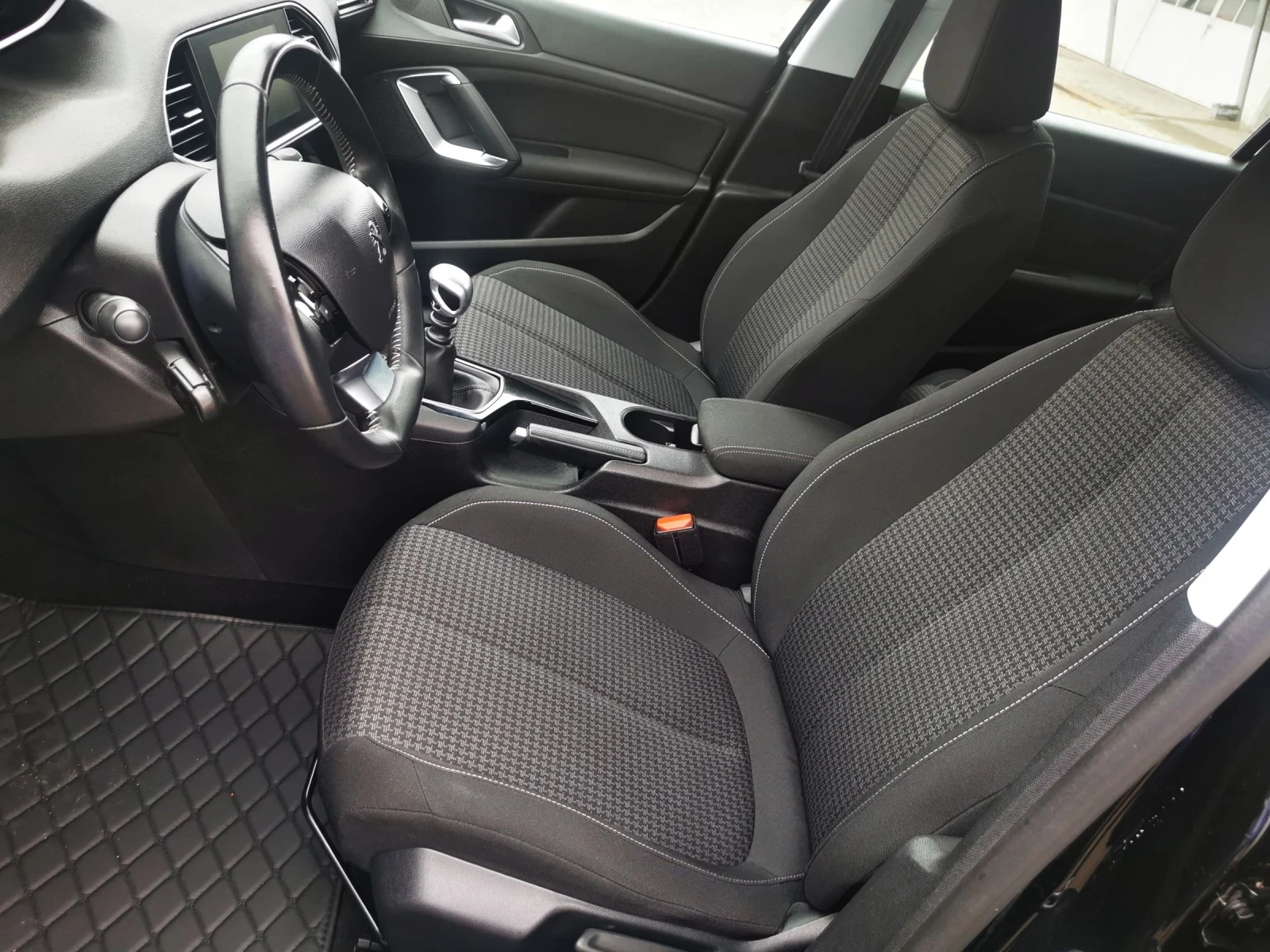 Peugeot 308 1.2  | Mobile.bg � ����������� 9