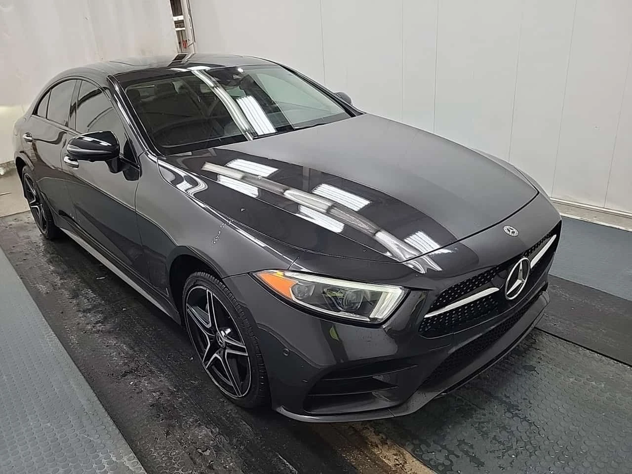 Mercedes-Benz CLS * 450 * CARFAX * БЕЗ ПЪРВОНАЧАЛНА ВНОСКА, снимка 2 - Автомобили и джипове - 53775021