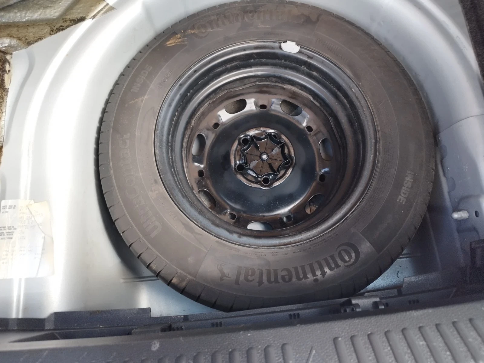 VW Polo 1.2 TDI НАВИГАЦИЯ, снимка 17 - Автомобили и джипове - 54081231