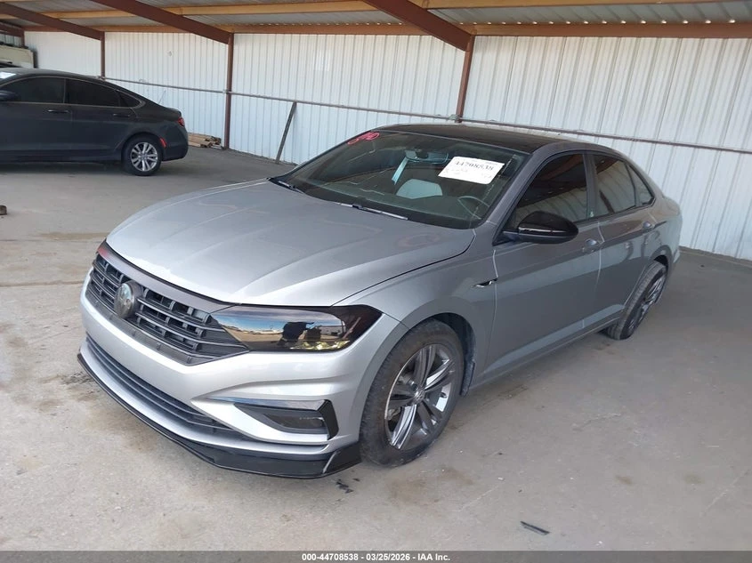 VW Jetta 1.4l Volkswagen 1.4T R-Line/1.4T S/1.4T Se, снимка 2 - Автомобили и джипове - 54195549
