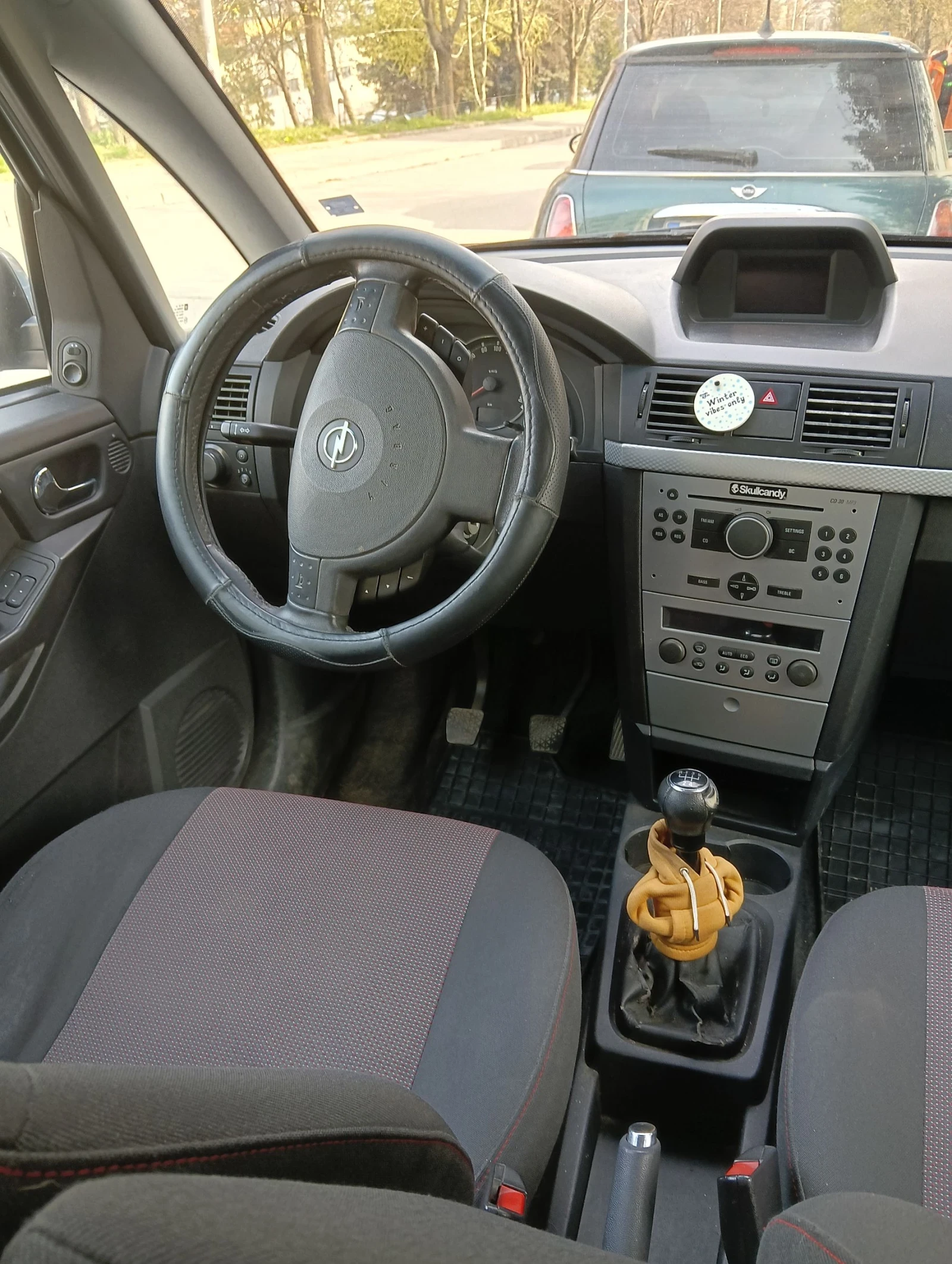 Opel Meriva 1.3cdti, снимка 9 - Автомобили и джипове - 54207835