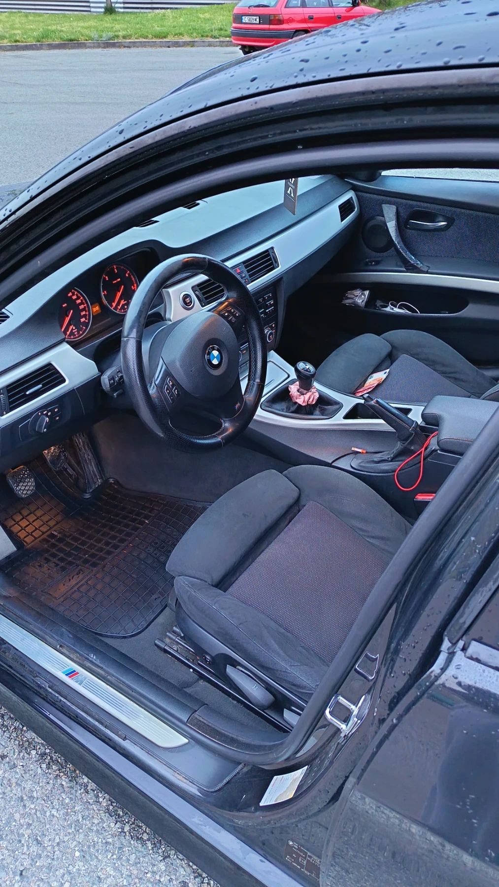 BMW 320, снимка 8 - Автомобили и джипове - 54298906