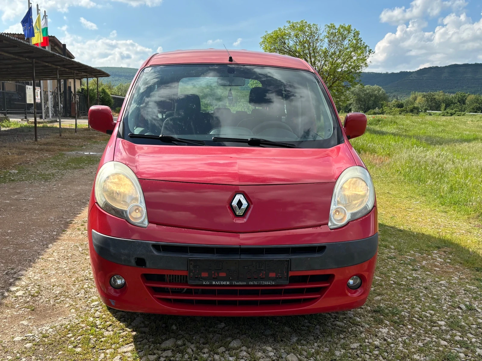 Renault Kangoo 1.5dci Дълга база, Климатик, снимка 3 - Автомобили и джипове - 54499093