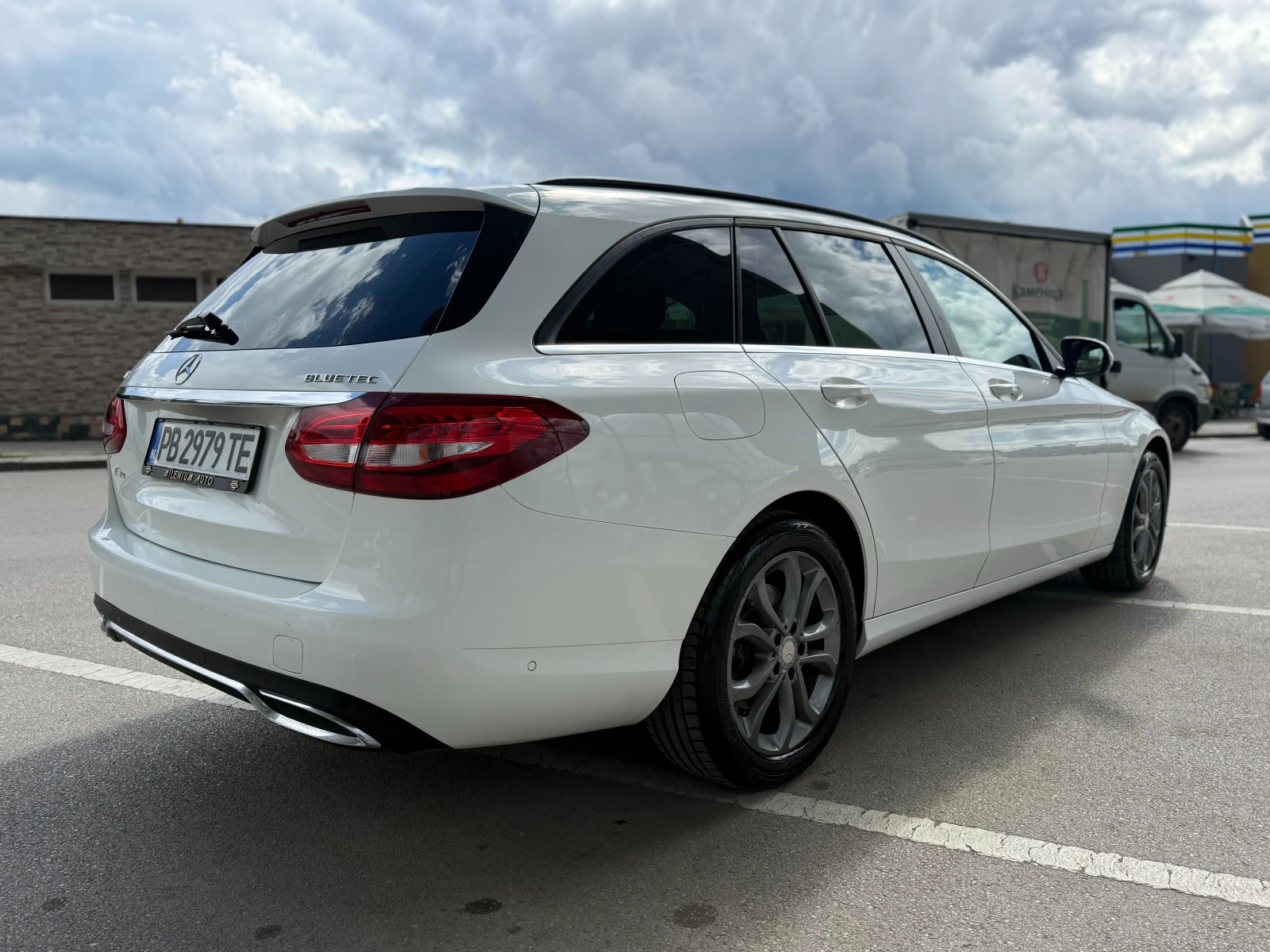 Mercedes-Benz C 220 CDI 170К.с. Автоматик EURO 6B, снимка 4 - Автомобили и джипове - 54573383