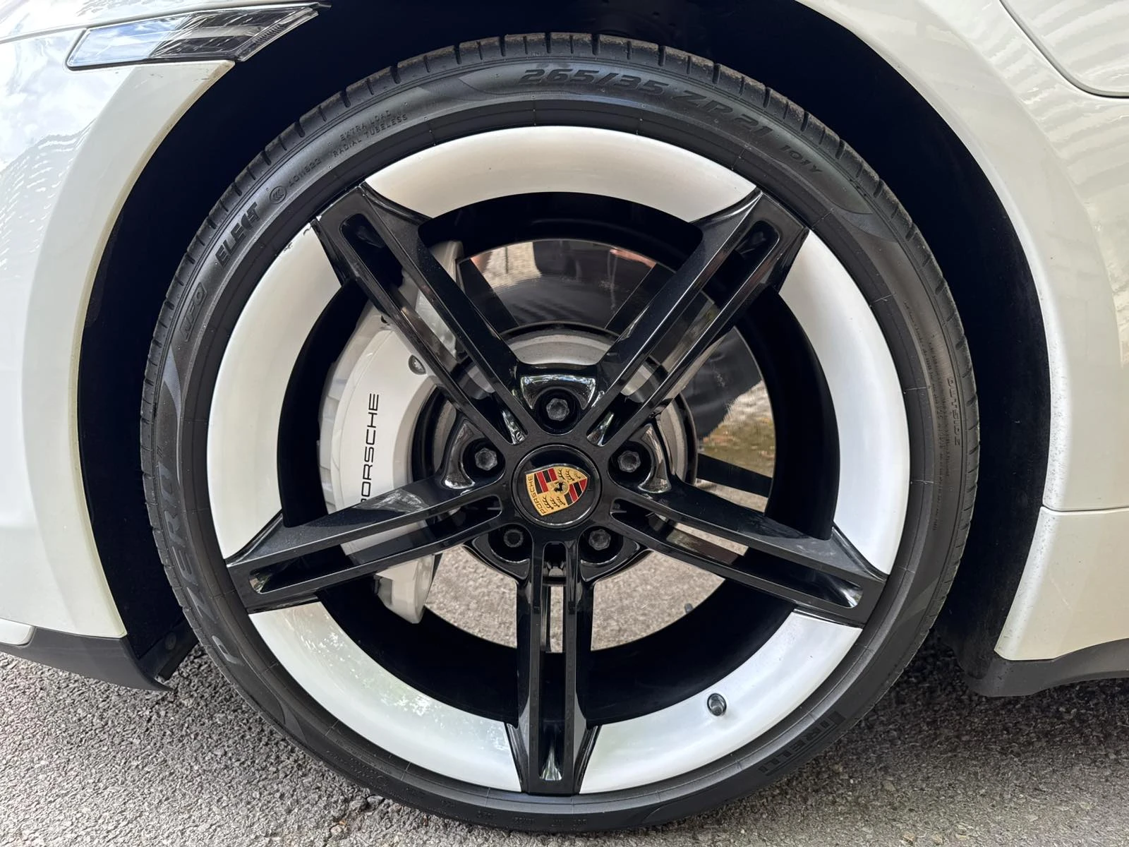 Porsche Taycan Turbo гаранция 05.27, снимка 5 - Автомобили и джипове - 54680822