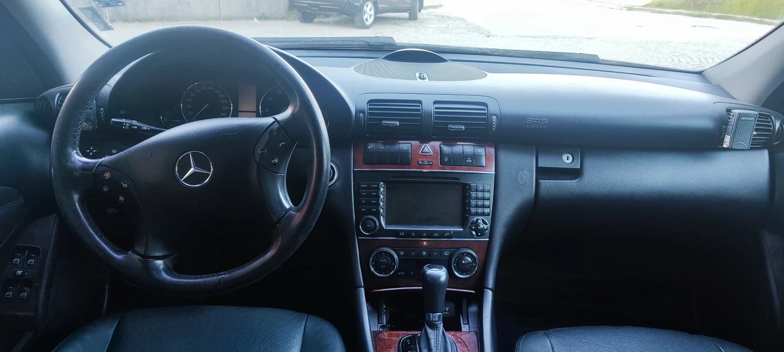 Mercedes-Benz C 280 Elegance/V6 3.0i / Автомат 5G / кожа / 4х4, снимка 7 - Автомобили и джипове - 54716775