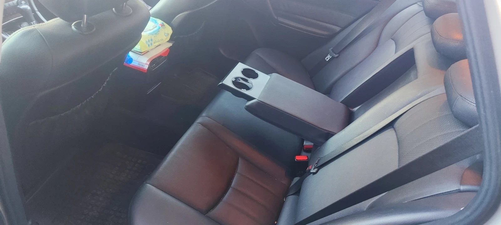 Mercedes-Benz C 280 Elegance/V6 3.0i / Автомат 5G / кожа / 4х4, снимка 10 - Автомобили и джипове - 54716775