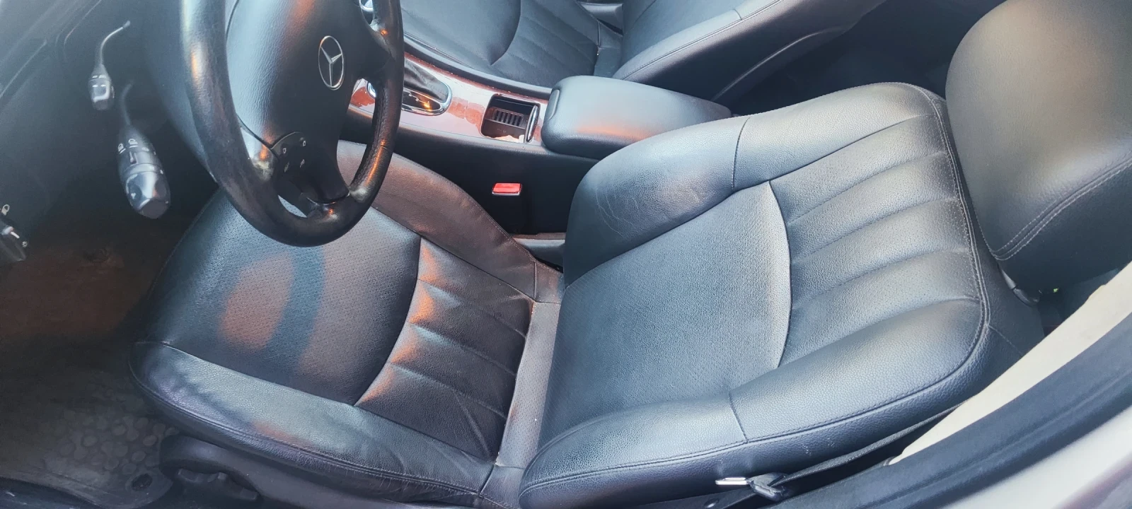 Mercedes-Benz C 280 Elegance/V6 3.0i / Автомат 5G / кожа / 4х4, снимка 8 - Автомобили и джипове - 54716775