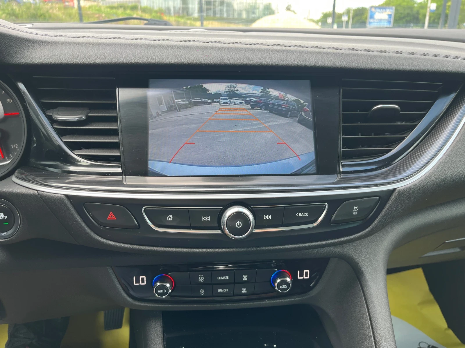 Opel Insignia 2.0cdti, снимка 14 - Автомобили и джипове - 54777595