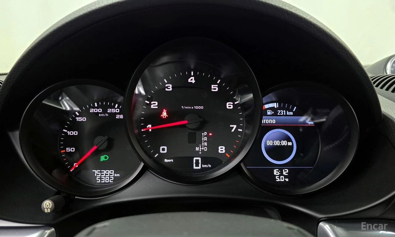 Porsche Cayman 2.0* LIFT* CHRONO* ОБДУХВАНЕ* КАМЕРА* ПОДГРЕВ, снимка 11 - Автомобили и джипове - 54955825