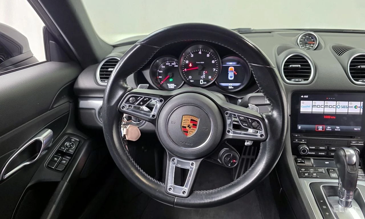 Porsche Cayman 2.0* LIFT* CHRONO* ОБДУХВАНЕ* КАМЕРА* ПОДГРЕВ, снимка 10 - Автомобили и джипове - 54955825